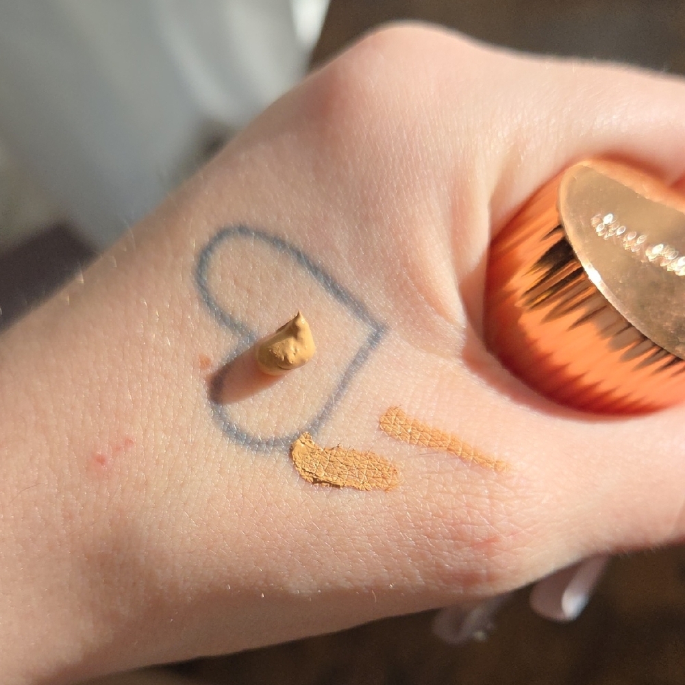 Charlotte Tilbury Airbrush Flawless Foundation 7 Warm Chaud - Picture 4 of 4